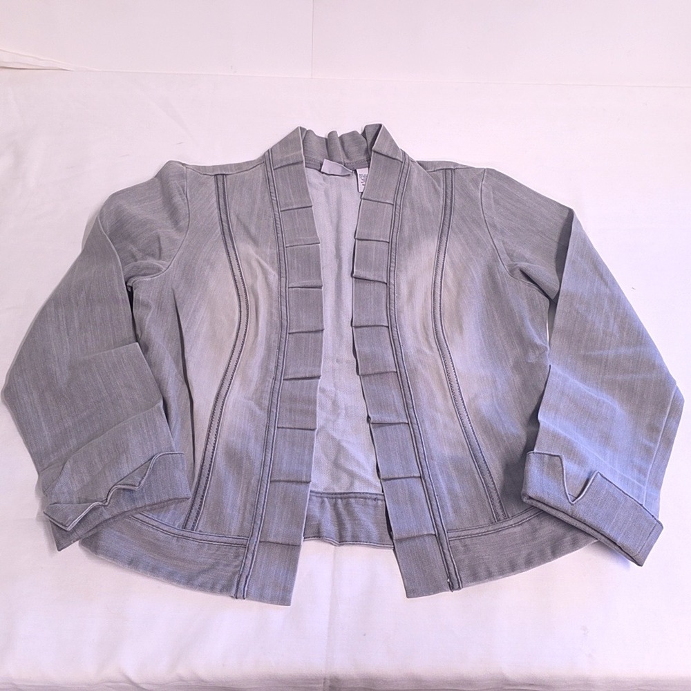 Chicos Platinum Jacket Womens 1 US M Gray Ruffle Open Front Denim Stretch